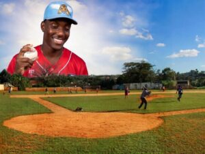 Tragedia en el béisbol cubano: Muere en el terreno el joven lanzador Reinaldo Llovet Querol