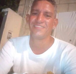 Investigan muerte violenta de 2 cubanos en México