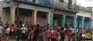 Protesta en El Cerro por apagones y falta de agua provoca bloqueo de la calzada