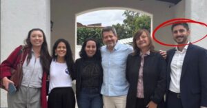 Escándalo en el Organismo Internacional de Juventud: exigen renuncia de su secretario general por participar en flotilla solidaria con la dictadura cubana