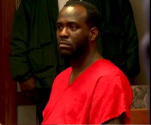 Tribunal de Miami sentencia a 10 años de cárcel al reguetonero cubano Chocolate MC