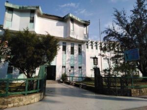 Derrumbe en el hospital materno de Santa Clara: el colapso de una estructura que refleja una crisis más profunda