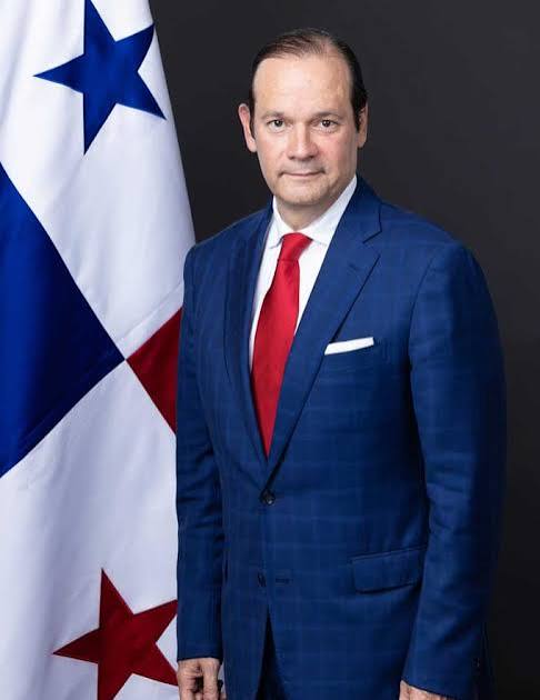 Tensión diplomática y gestos de humanidad: canciller de Panamá se reúne con Díaz-Canel y visita a los 10 panameños detenidos en Cuba