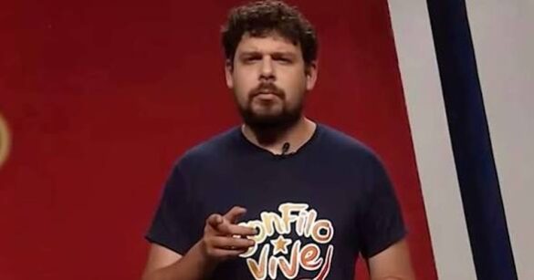 "A Michel le toca machete": la burla que estalló en redes tras la entrega de un fusil a Silvio Rodríguez