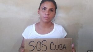 Presa política cubana Lizandra Góngora inicia huelga de hambre para denunciar su situación y las negativas del régimen