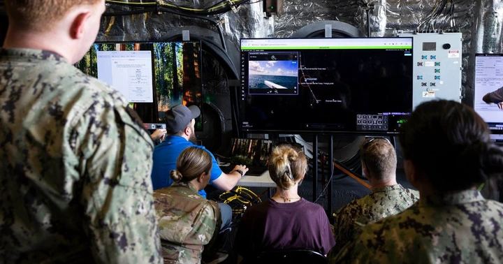 Estados Unidos activa ejercicio militar en Cayo Hueso mientras intensifica vuelos de drones y presencia naval cerca de Cuba