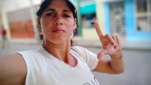 Excarcelan a la activista Mambisa Agramontina, pero no como parte del acuerdo de Cuba con el Vaticano