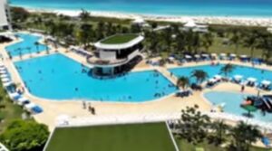 Ante la peor crisis turística en décadas, Meliá lanza ofertas masivas en Cuba para atraer al mercado local y llenar sus hoteles semivacíos