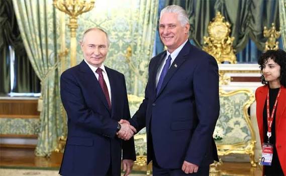 "No podemos dejarlos a su suerte": Cuba cede la gestión de sus industrias a Rusia en medio del colapso energético