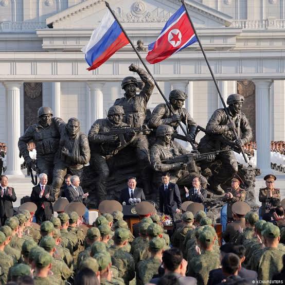 La política del "self-blasting": Kim Jong-un alaba a soldados norcoreanos que se suicidan para no ser capturados en Ucrania