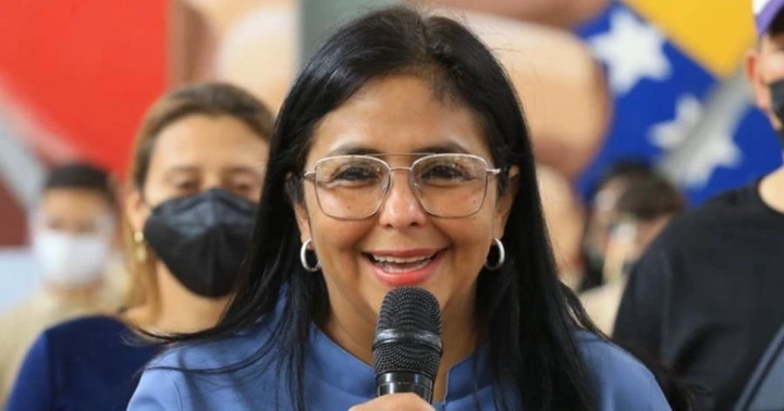 La "nueva realidad" de Delcy Rodríguez: una reestructuración de 90 días para legitimar el giro neoliberal
