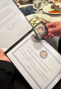 Influencer cubana Flor de Cuba recibe prestigioso reconocimiento en Estados Unidos