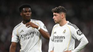 El Real Madrid sanciona a Valverde y Tchouaméni con medio millón de euros cada uno por su altercado en el vestuario