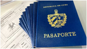 Cubanos podrán solicitar el pasaporte por internet sin acudir inicialmente a oficinas de trámites