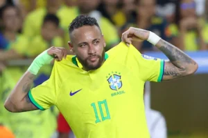 Ancelotti es tajante sobre Neymar: seguirá en la lista de Brasil para el Mundial pese a su lesión
